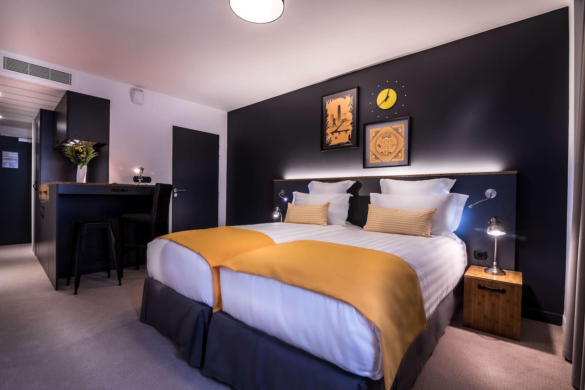 Best Western Plus Suitcase Paris La Defense Буа-Коломб Экстерьер фото